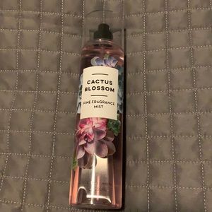 Bath and Bodyworks cactus blossom fine fragrance mist